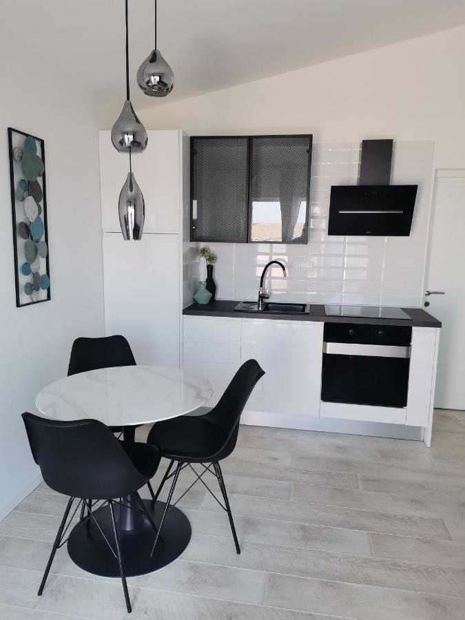Apartmani Darko Ртина Экстерьер фото